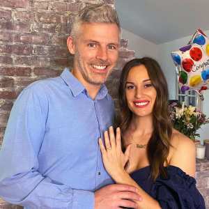 Hannah Berner Engaged to Des Bishop: When Did They Start Dating?