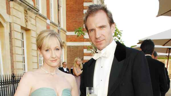 Harry Potter Ralph Fiennes Cant Understand Why JK Rowling Got Backlash Over Anti-Trans Tweets