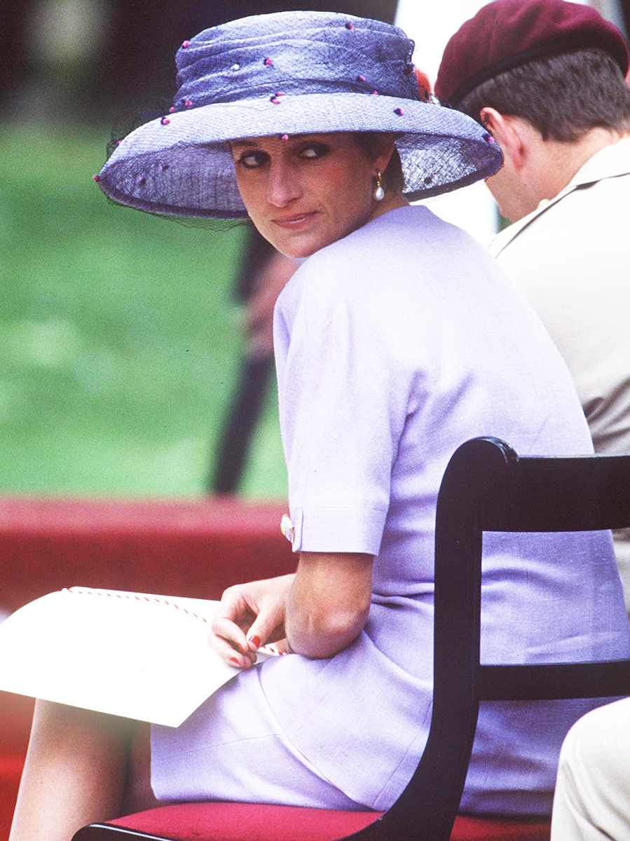 How Meghan Markle's Tell-All Compares to Princess Diana's 1995 Interview
