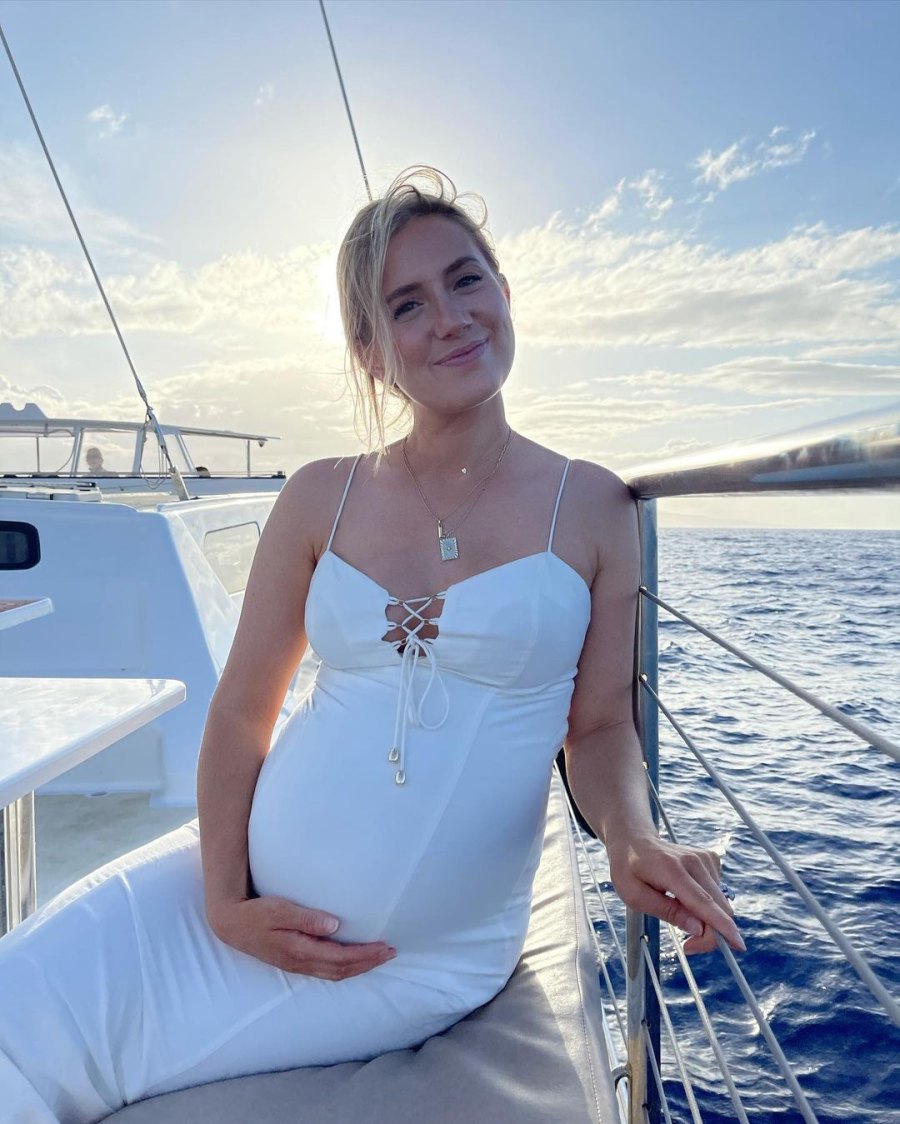 Inside Pregnant Lauren Burnham and Arie Luyendyk Jr.'s Hawaii Babymoon Ahead of Twins' Births: Photos Sunshine