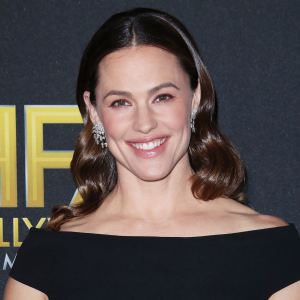 Jennifer Garner Finally Got Her Ears Pierced at 48: Watch