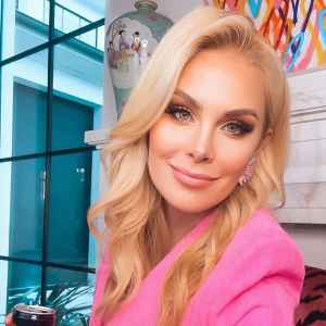 Watch Kameron Westcott’s 11-Product Nighttime Skincare Routine