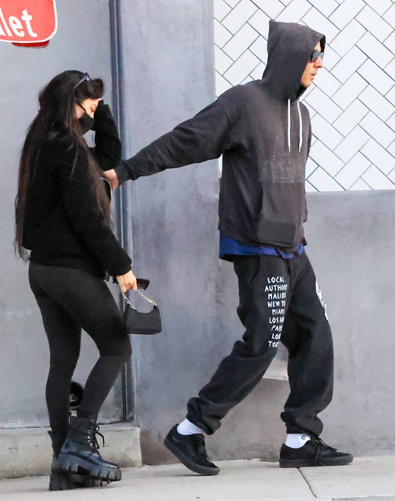 Kourtney Kardashian and Travis Barker Cuddle After Date