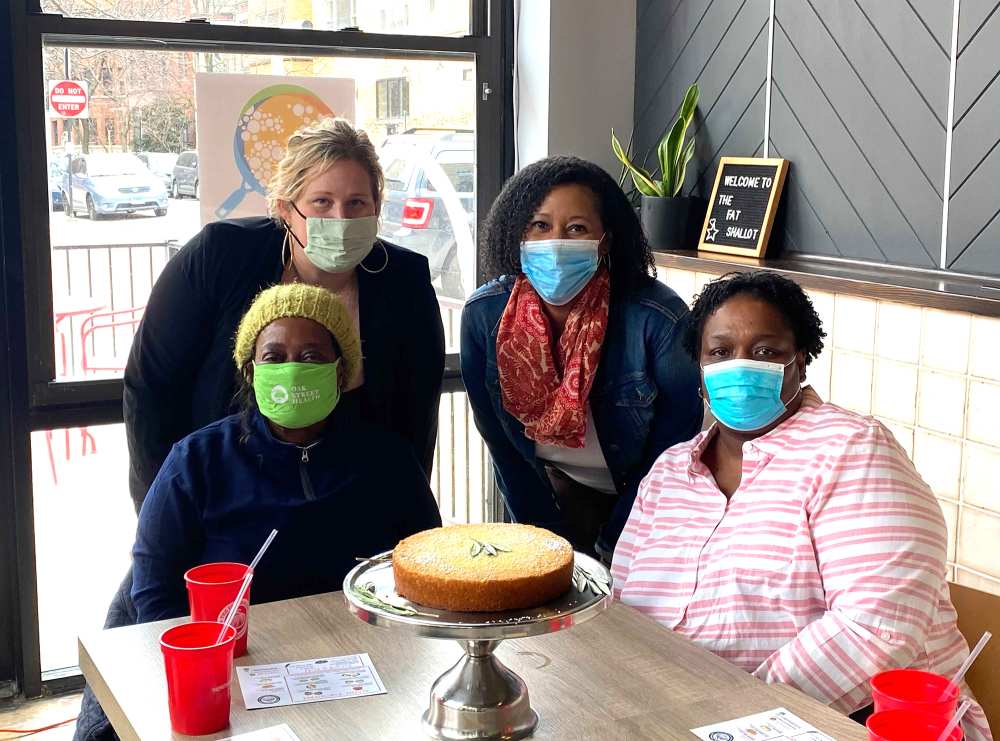 Meghan Markle Uses Lemons From Her Garden to Bake Cake for Chicago Women’s Center