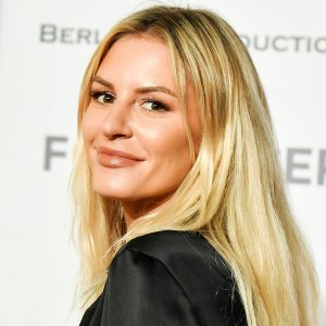 Morgan Stewart Rocks Bikini 6 Weeks After Giving Birth Daughter Rowe