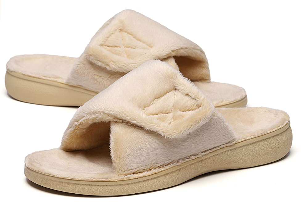 SOLLBEAM Fuzzy House Slippers with Arch Support