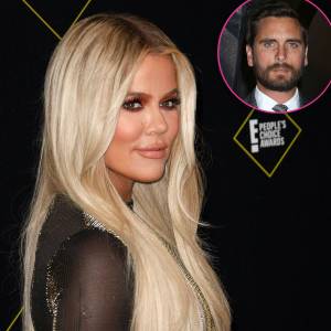 Khloe Kardashian Posts Topless Pic — And Scott Disick Approves