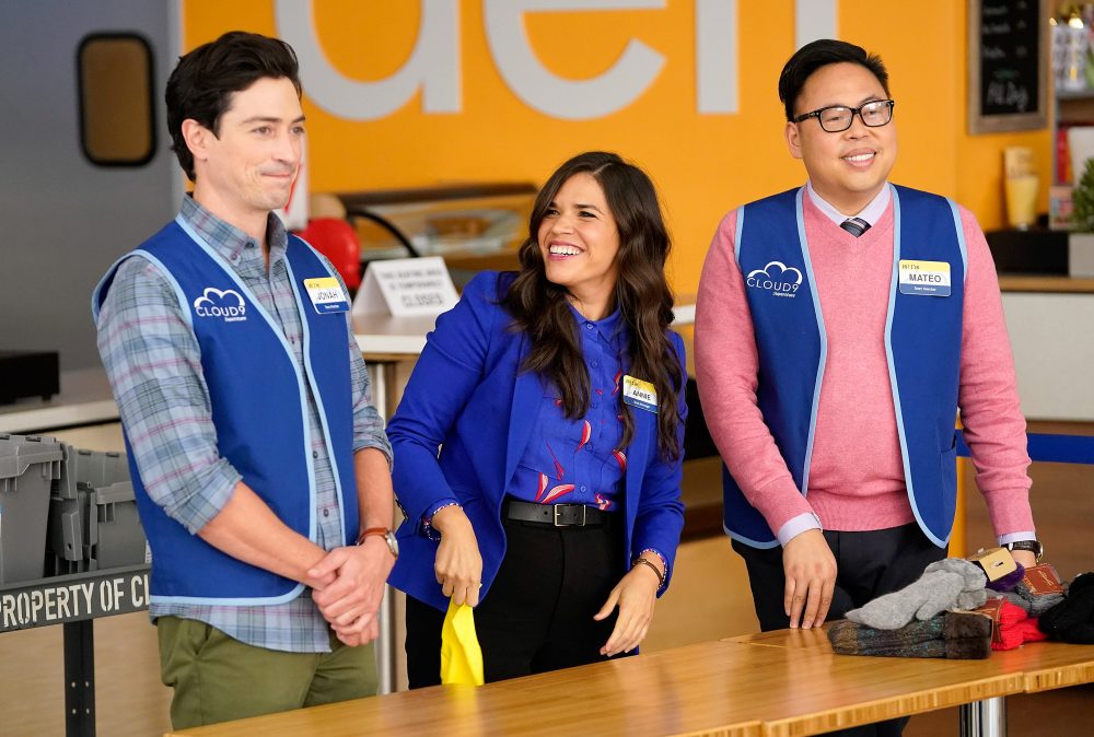 Superstore' Cast Recounts 'Surreal' End to Season 5 – The Hollywood Reporter