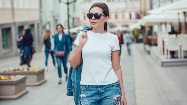 T-Shirt-Stock-Photo