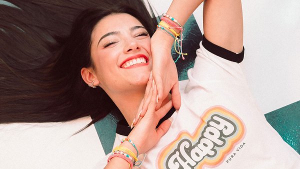 Charli D’Amelio Launches Bracelet Collab With Pura Vida: Pics
