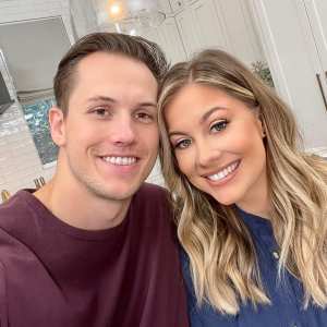 Pregnant Shawn Johnson Reveals the Most Romantic Thing Her Husband Andrew East Does For Her