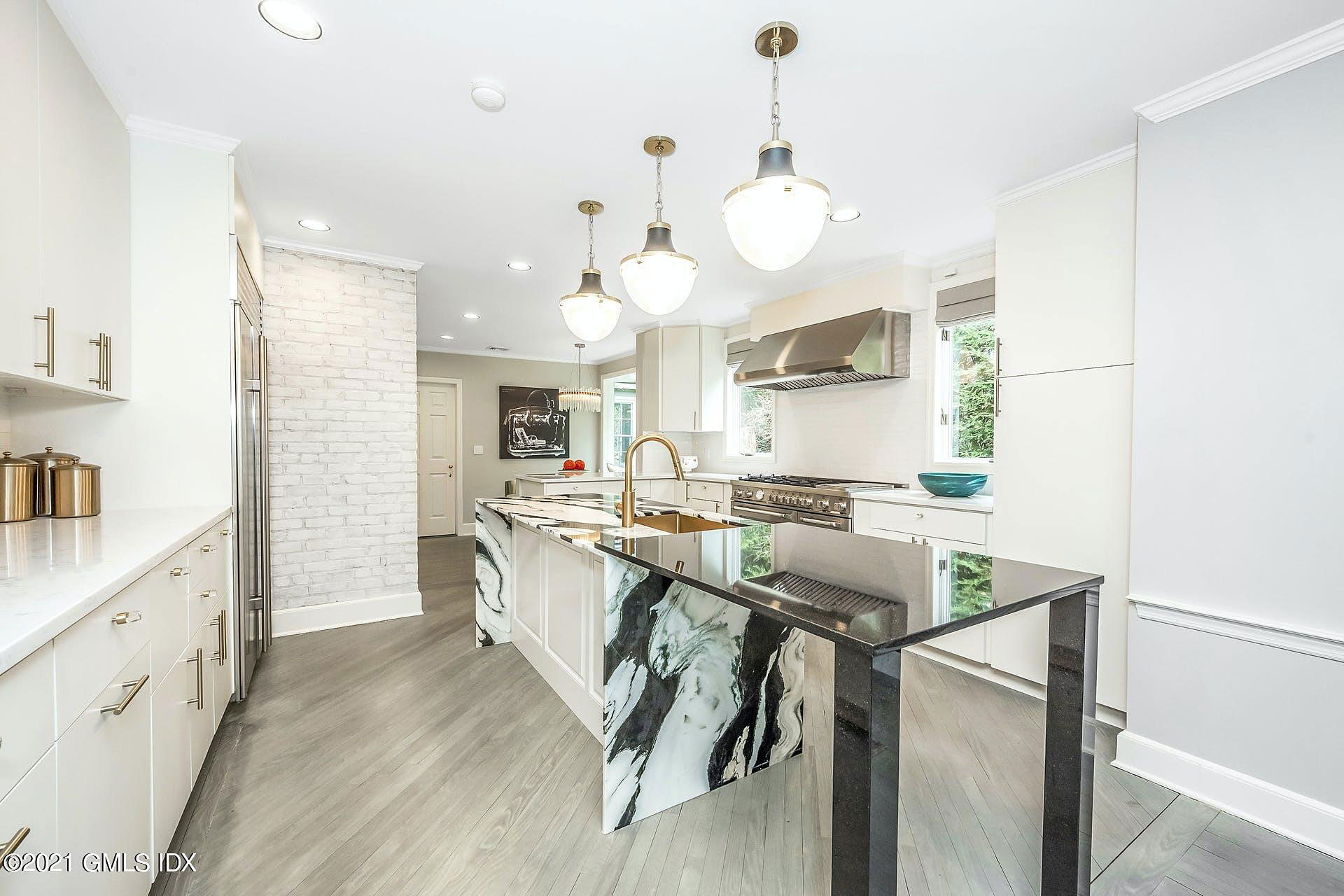 Bethenny Frankel Lists Her $3 Million Connecticut Home: Pics | Us Weekly