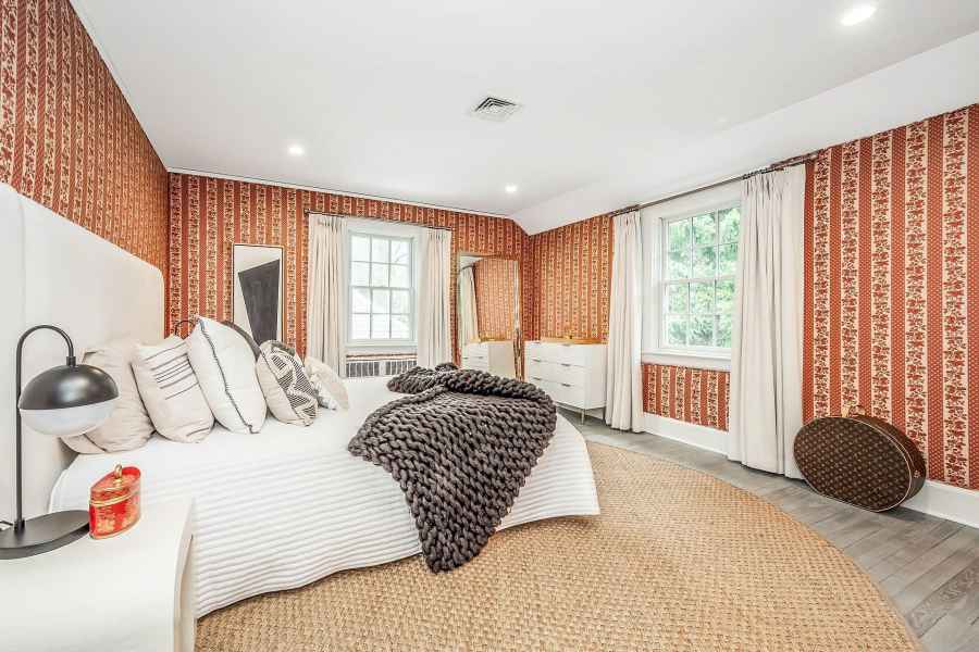 22 Bedroom Bethenny Frankel Lists Her 3 Million Connecticut Home