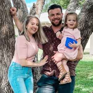90 Day Fiance’s Elizabeth Potthast and Andrei Castavert Talk Future Family Plans, Daughter Eleanor's Milestones