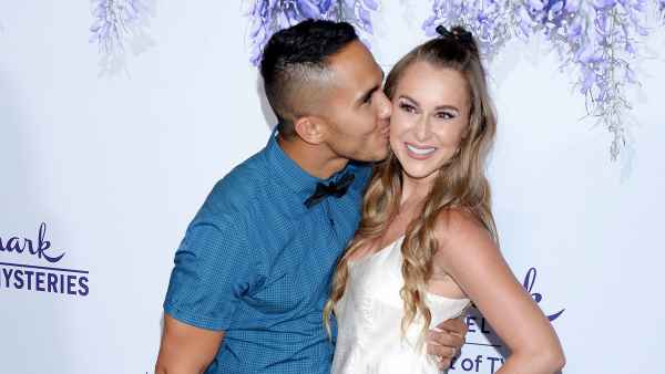 Alexa PenaVega Gives Birth, Welcomes 3rd Baby With Carlos PenaVega