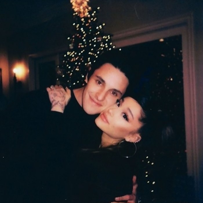 Ariana Grande Dalton Gomez Are Officially Married Details