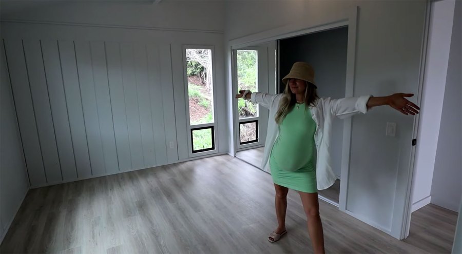 Arie Luyendyk Jr and Lauren Burnham Give Tour of Hawaii Home