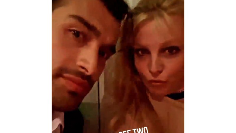 Britney Spears Cozies Up to Boyfriend Sam Asghari at Wedding: Photos