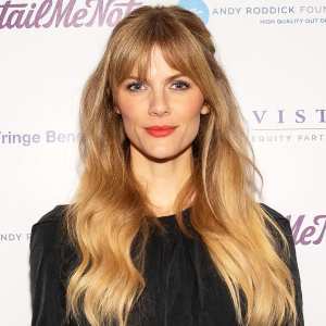 Brooklyn Decker Explains Why Clapping Back Isnt Worth It