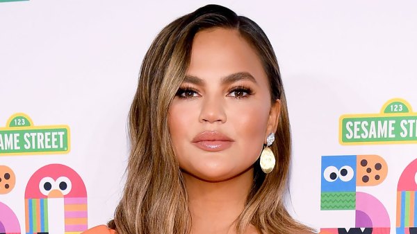 Chrissy Teigen Returns Twitter After Three Week Break