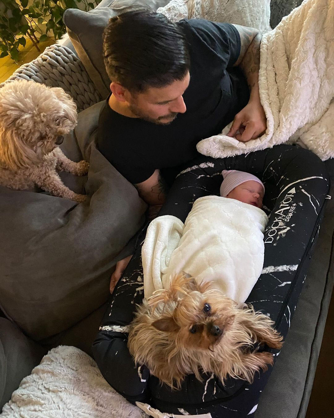 Dog Days Jax Taylor Instagram Brittany Cartwright and Jax Taylor Family Photos With Son Cruz