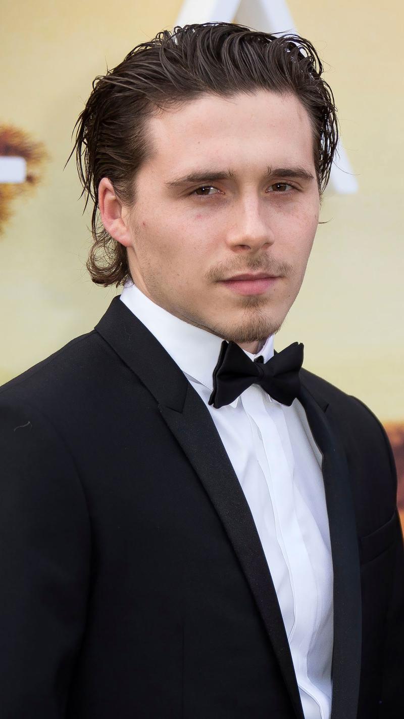 Everything We Know About Brooklyn Beckham’s Body Bruising Treatment