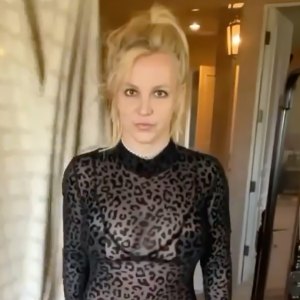 Fans Are Freaking Out Over Britney Spears’ Outfits in New Reels — Watch