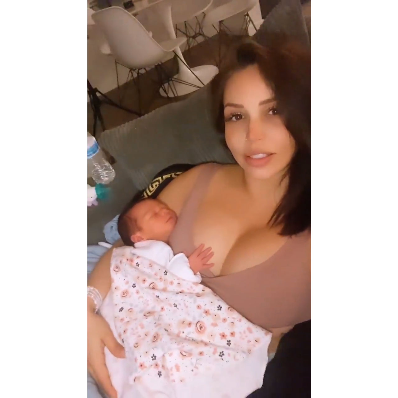Feature Scheana Shay Instagram Scheana Shay Leaves Hospital With Newborn
