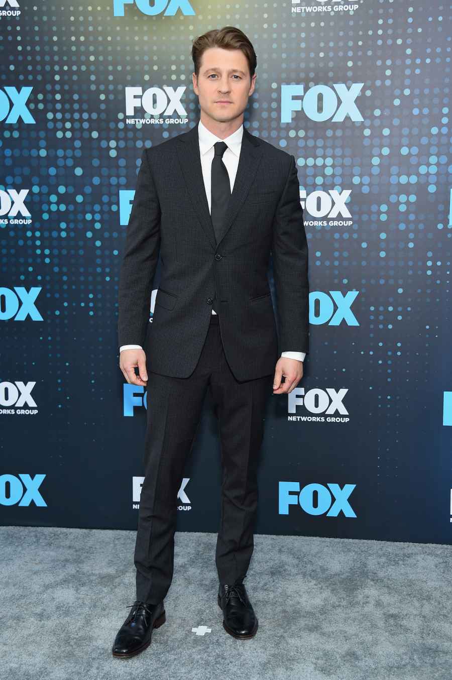 GettyImages-683473942Ben-McKenzie-The-OC-Reboot.jpg