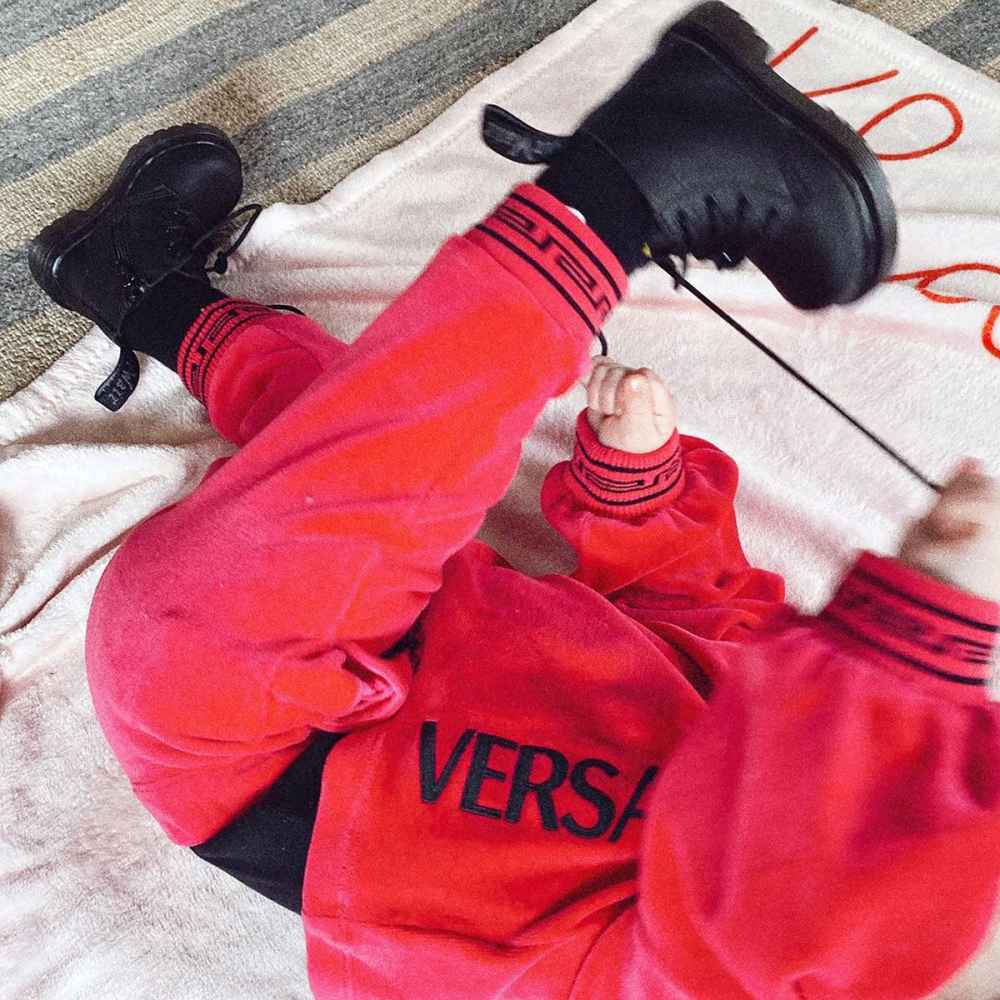Too Cute! Gigi Hadid&rsquo;s 7-Month-Old Daughter Khai Wears Versace Sweatsuit