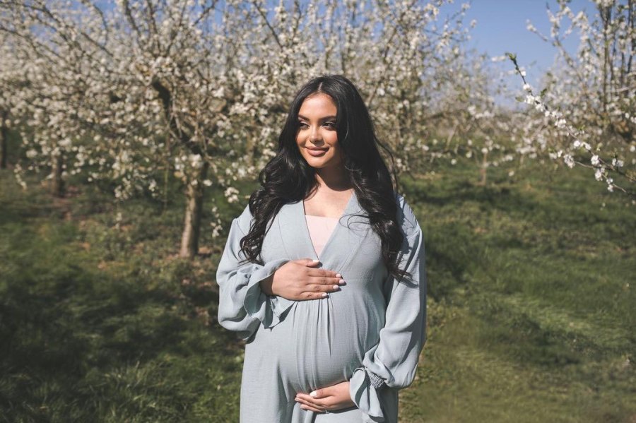 Harry Potter Afshan Azad Is Pregnant With Her 1st Child Instagram