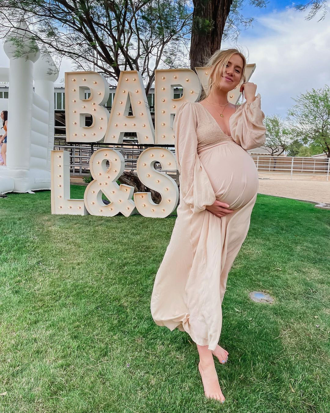 Inside Arie Luyendyk Jr Surprise Baby Shower for Pregnant Lauren Burnham 6