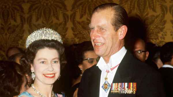 Inside Queen Elizabeth II Enduring Romance With Late Husband Prince Philip 2