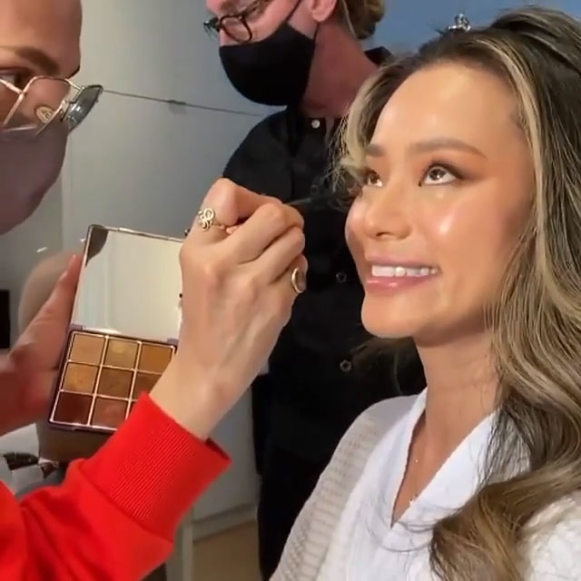 Jamie Chung Hairstylist Shares the Secret to Her Bouncy Waves at the SAG Awards 2021