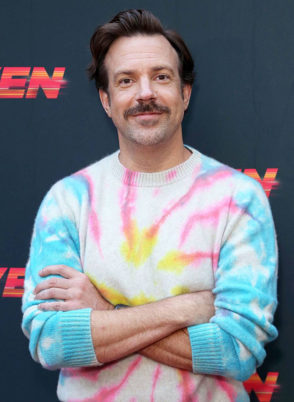 Jason Sudeikis Is Contemplating His Hoodie Choice for the 2021 SAGs