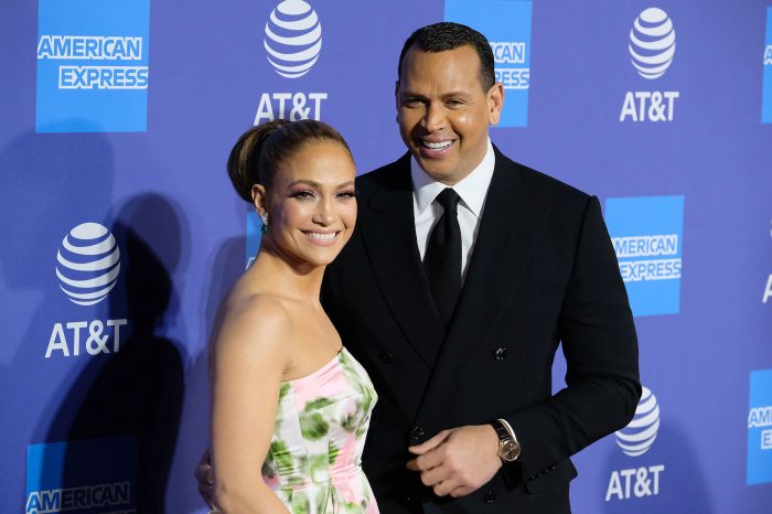 Jennifer Lopez Wants a Man Who She Can Trust After Alex Rodriguez Split 2
