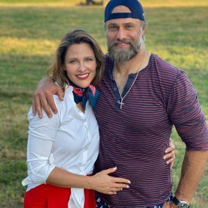 Jill Wagner Is Pregnant Expecting 2nd Baby With Husband David Lemanowicz