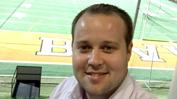 Josh Duggar Appears Court After Arrest