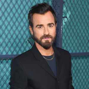 Trainer Talks Justin Theroux's ‘Super Consistent’ Workout Routine