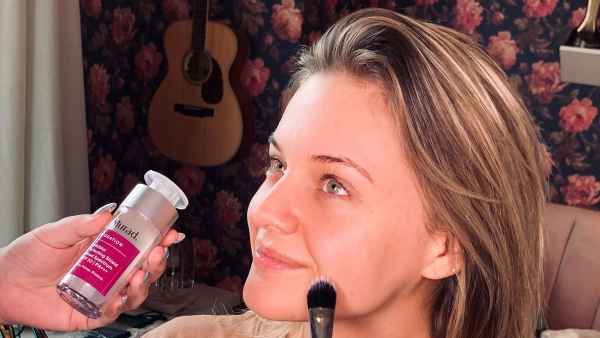 Kelsea Ballerini’s Makeup Artist Gives Us the Breakdown on Her ACMs Glam