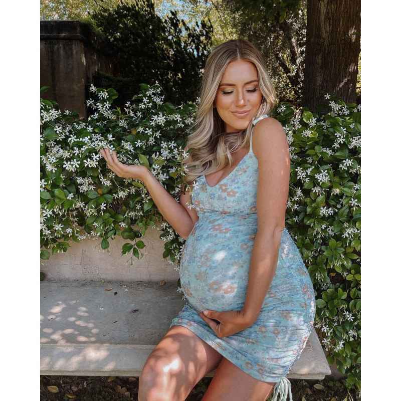 Lauren Burnham Luyendyk Floral Dress baby Bump Pregnant