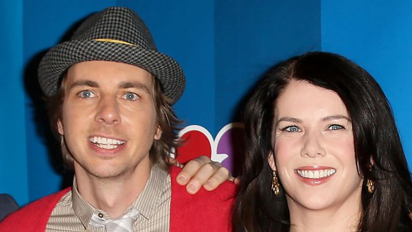 'Parenthood’ Neighbors! Lauren Graham Calls Out Dax Shepard for Home Issue