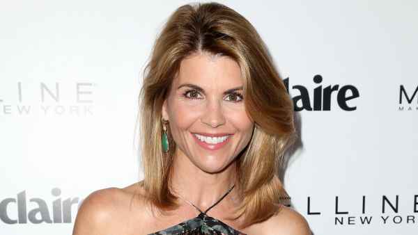 Lori Loughlin Steps Out for Golf Club Fitting Nearly 4 Months After Prison Release