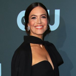 Mandy Moore Shows Off Incredible Post-Partum Body: Photo