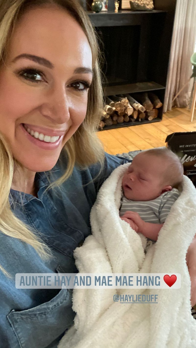 Meeting Mae! Haylie Duff Poses for Pic With Hilary’s Newborn Daughter