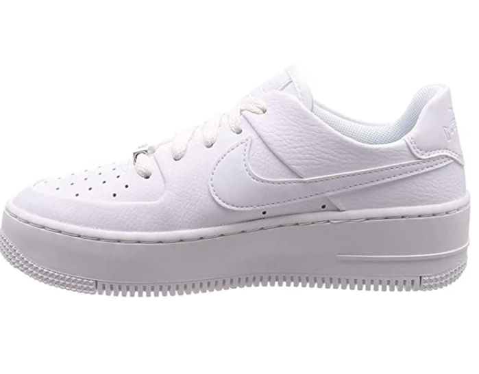 Nike Women's Air Force 1 Flyknit Low Basketball Shoes