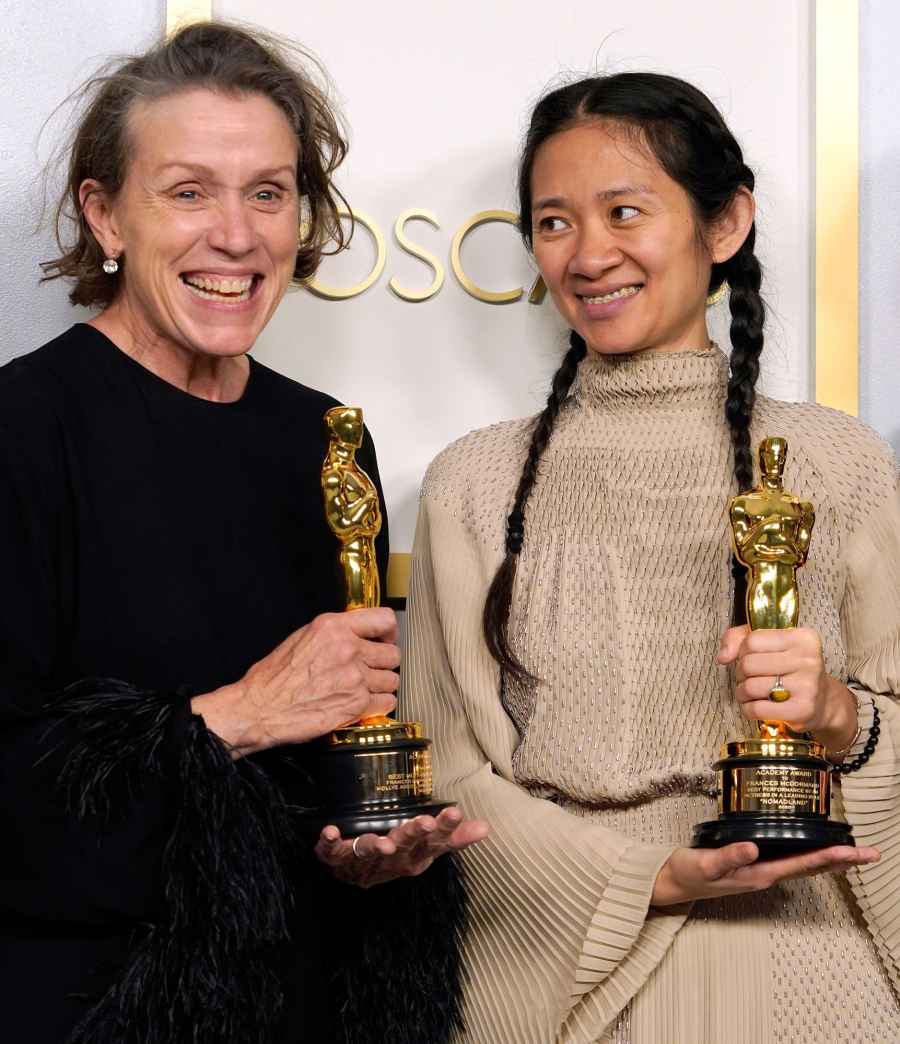 Frances McDormand Chloe Zhao Oscars 2021 Backstage Photos What You Didnt See TV
