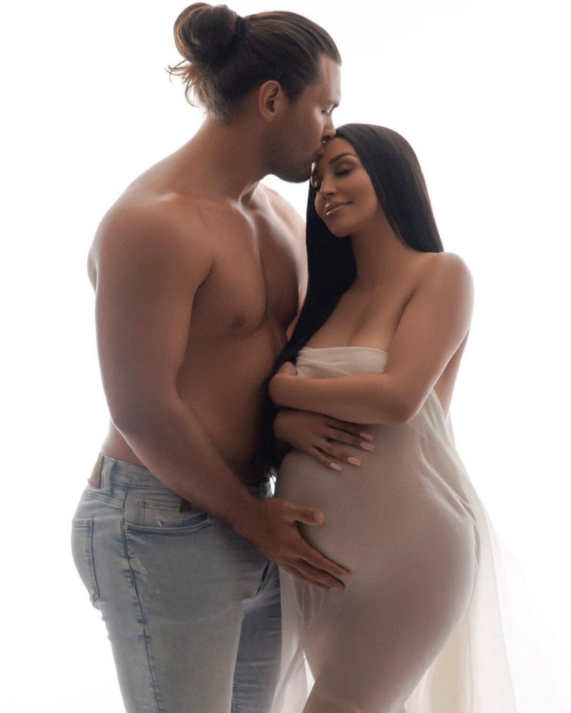 Kiss Kiss Pregnant Scheana Shay Stuns Maternity Shoot Photos With Brock Davies