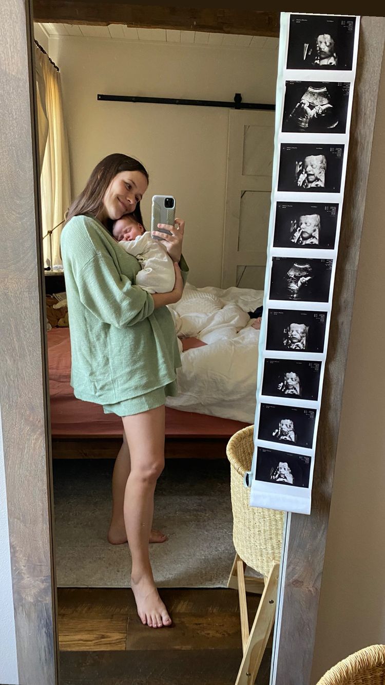 Pregnant Stars Share Ultrasound Pics Mary Kate Robertson