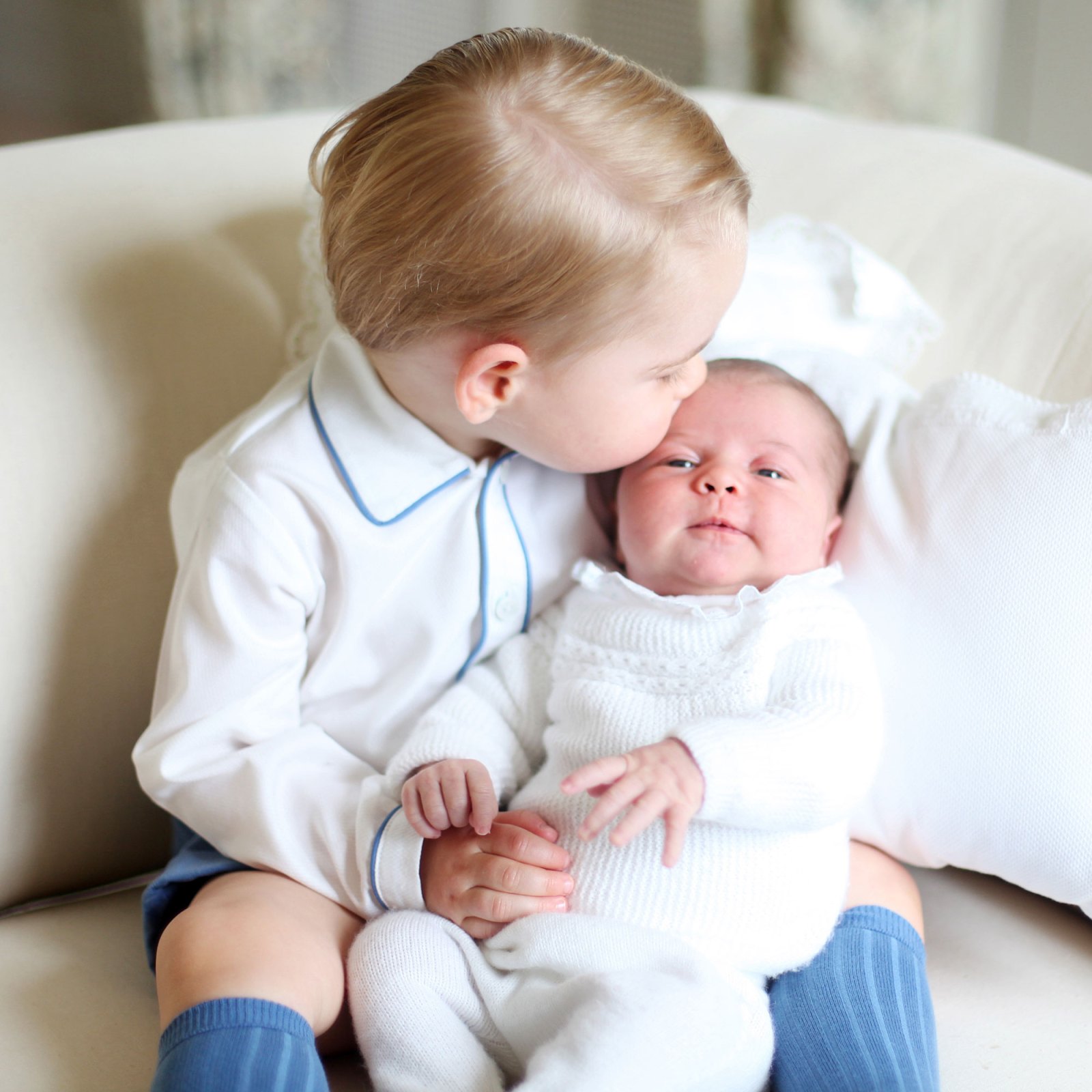 May 2015 Prince George Princess Charlotte Prince Louis Sweetest Sibling Moments